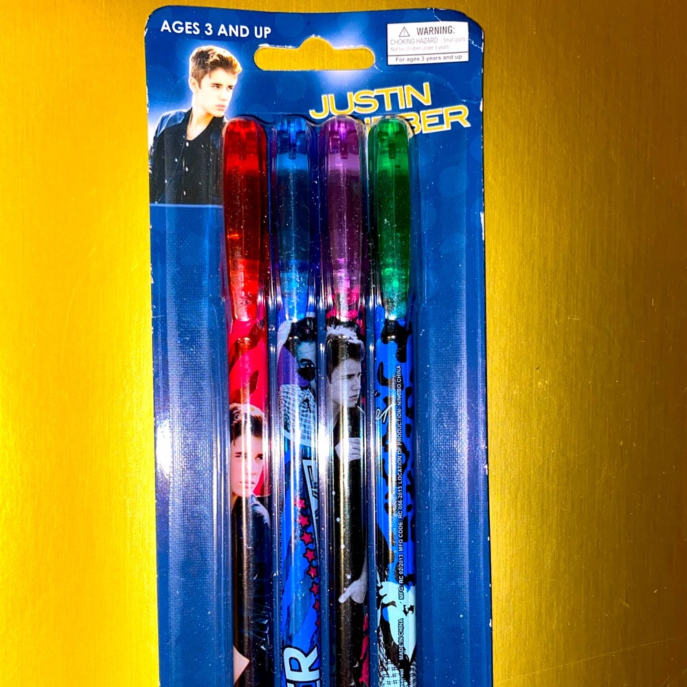 JUSTIN BIEBER GEL PENS